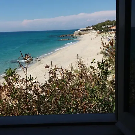 Villaggio Camping Fiorina Capo Vaticano Room photo