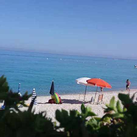 Villaggio Camping Fiorina Capo Vaticano Exterior photo